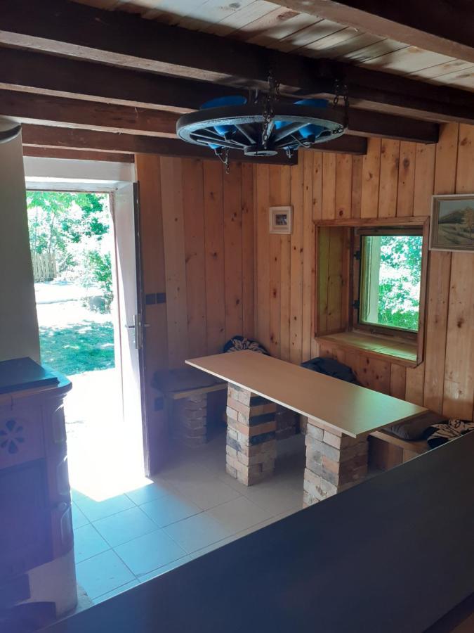 Chata v moravského krasu Jedovnice Esterno foto